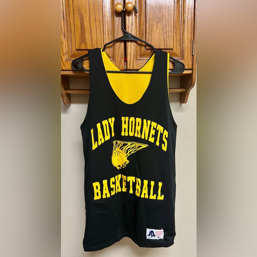 Retro Black and Yellow Women’s Reversible Player’s Basketball Jersey- EUC!